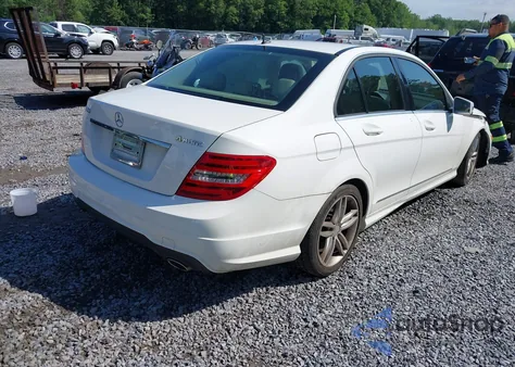 2013 Mercedes-Benz C 300 Luxury 4Matic/Sport 4Matic from USA, damaged, VIN WDDGF8AB2DG037520